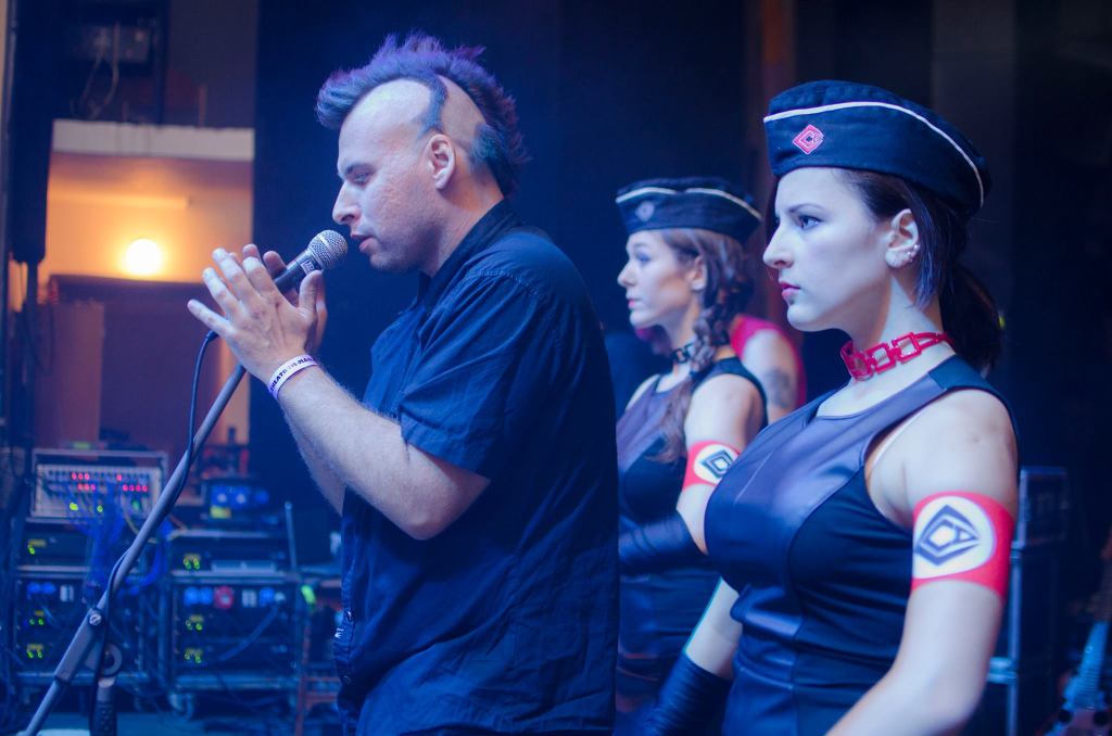 1511543_10152947196095802_6187485919705693671_o