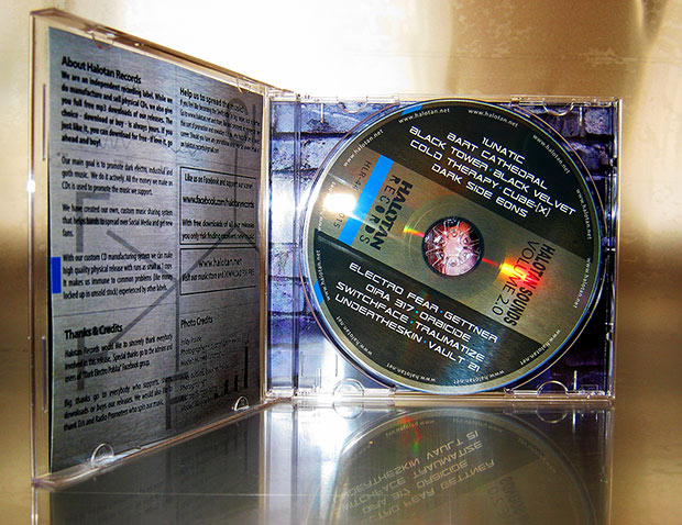 halotan-sounds-2-CD-inside-2